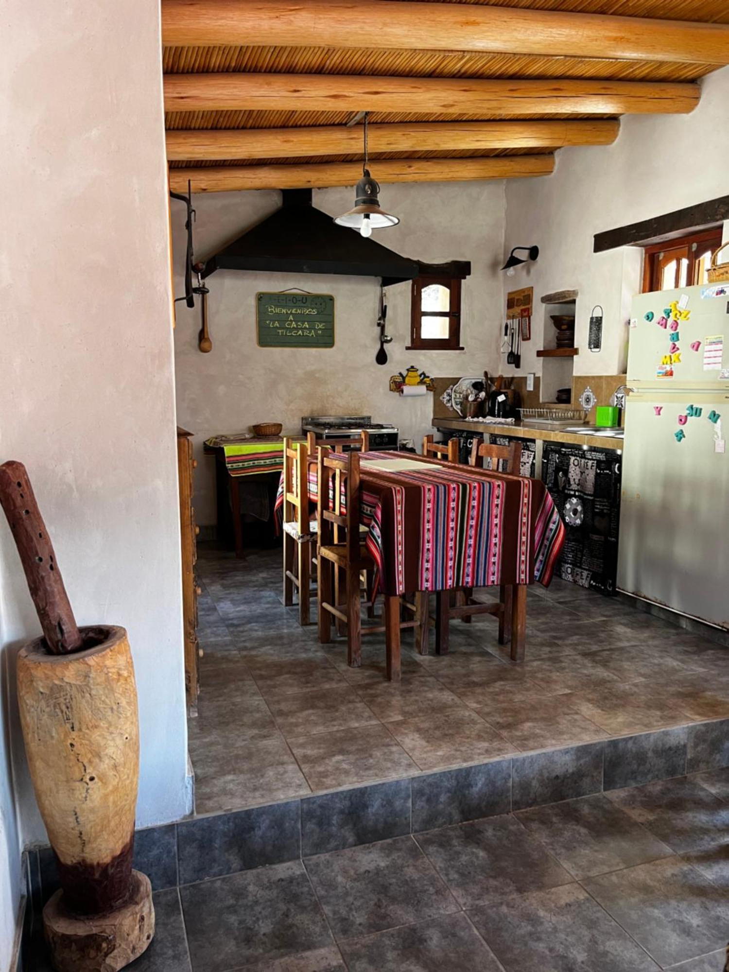 La Casa De *